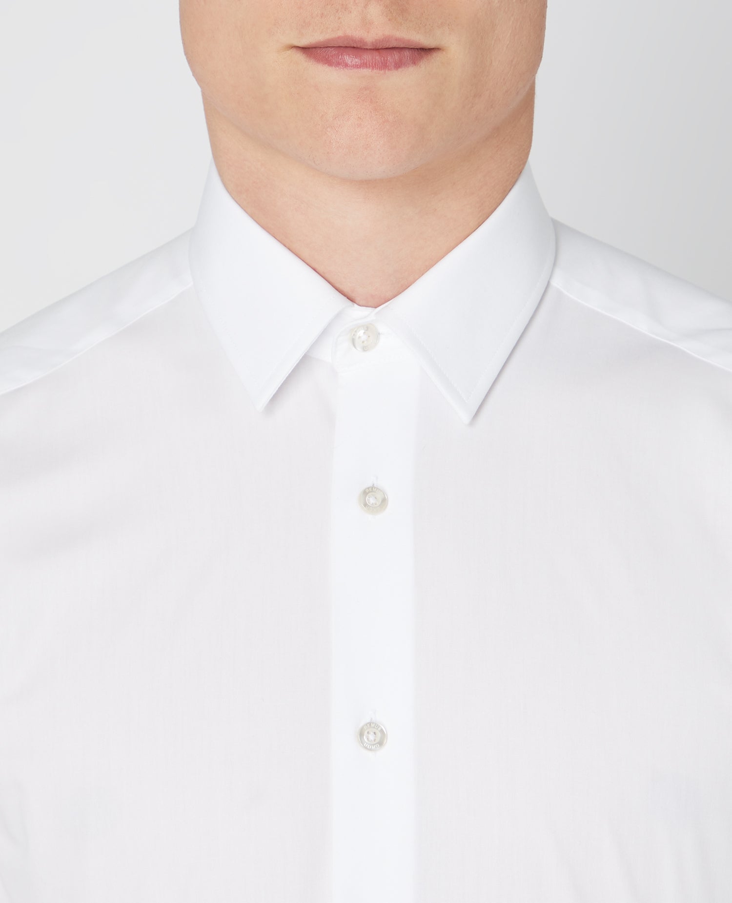 Remus Uomo ... White Ashton Long Sleeve Formal Shirt - Slim Fit (600/01)