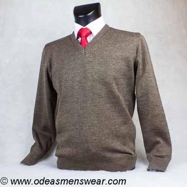 DG Prestige ... V-Neck sweater